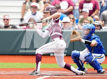 Thumbnail 2 in Corsicana vs Ennis (UIL 5A Quarterfinal Region 2&4) photogallery.