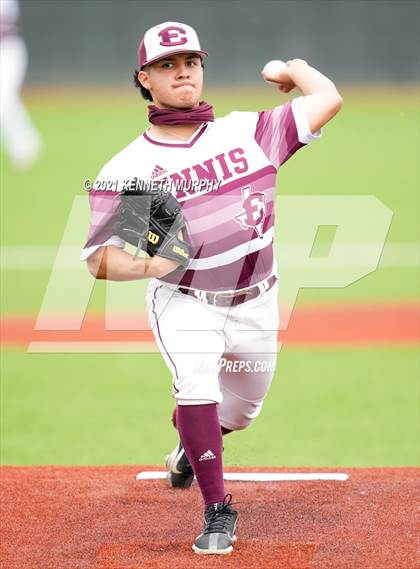 Thumbnail 3 in Corsicana vs Ennis (UIL 5A Quarterfinal Region 2&4) photogallery.