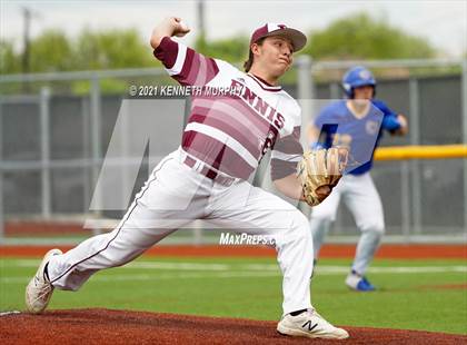 Thumbnail 1 in Corsicana vs Ennis (UIL 5A Quarterfinal Region 2&4) photogallery.