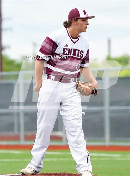 Thumbnail 2 in Corsicana vs Ennis (UIL 5A Quarterfinal Region 2&4) photogallery.