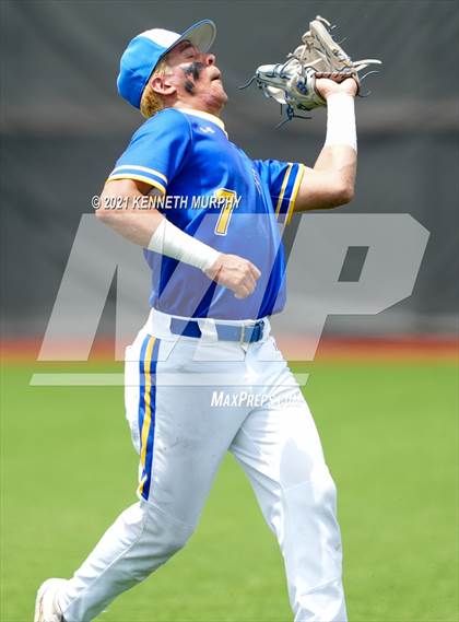 Thumbnail 1 in Corsicana vs Ennis (UIL 5A Quarterfinal Region 2&4) photogallery.