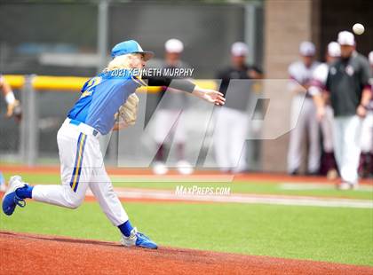Thumbnail 3 in Corsicana vs Ennis (UIL 5A Quarterfinal Region 2&4) photogallery.