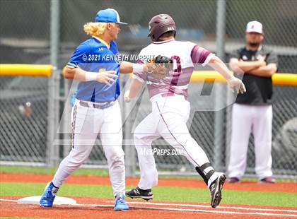 Thumbnail 3 in Corsicana vs Ennis (UIL 5A Quarterfinal Region 2&4) photogallery.