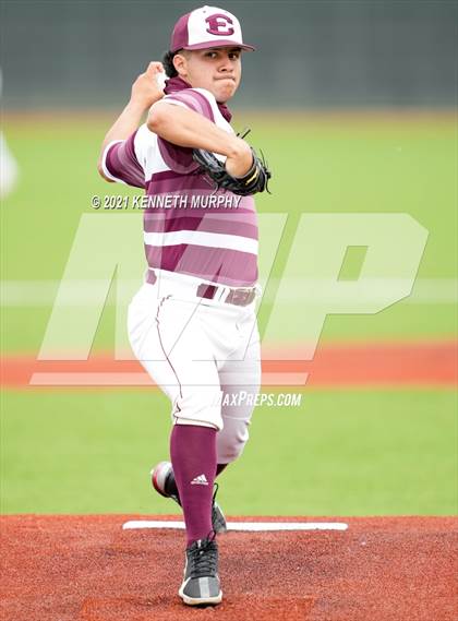 Thumbnail 3 in Corsicana vs Ennis (UIL 5A Quarterfinal Region 2&4) photogallery.