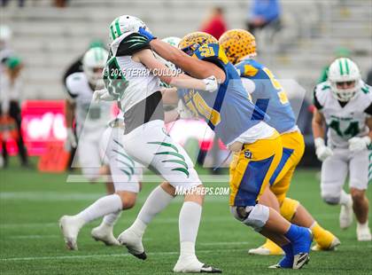 Thumbnail 1 in South Summit vs. San Juan (UHSAA 2A Final) photogallery.