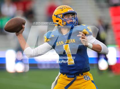Thumbnail 3 in South Summit vs. San Juan (UHSAA 2A Final) photogallery.