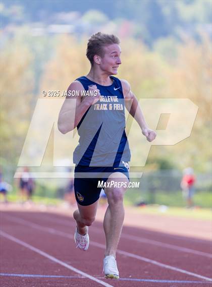 Thumbnail 1 in Bellevue @ Hazen (100M) photogallery.