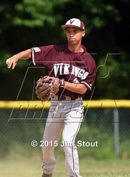 Thumbnail 3 in Valhalla @ Albertus Magnus (Section 1 Class B Semifinal) photogallery.