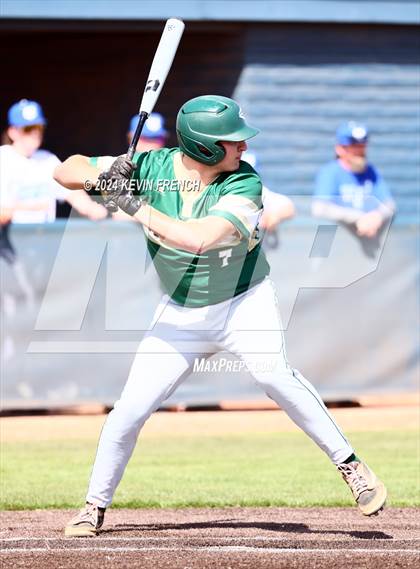 Thumbnail 2 in Cole Valley Christian vs. Regis (Coach Bob National Invitational) photogallery.