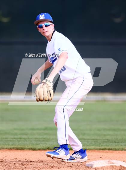 Thumbnail 2 in Cole Valley Christian vs. Regis (Coach Bob National Invitational) photogallery.
