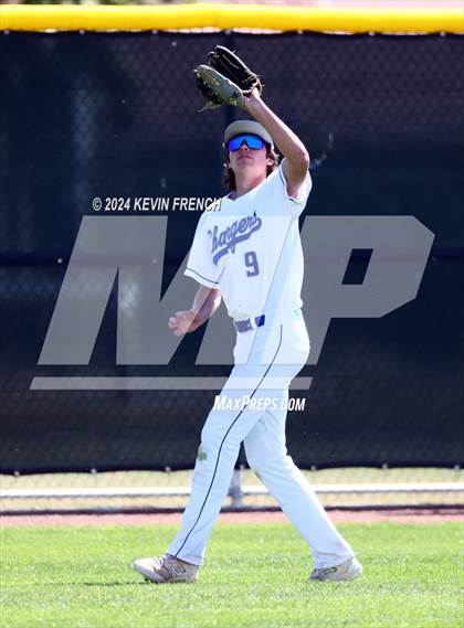 Thumbnail 1 in Cole Valley Christian vs. Regis (Coach Bob National Invitational) photogallery.