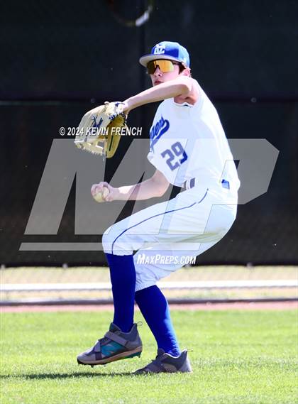 Thumbnail 3 in Cole Valley Christian vs. Regis (Coach Bob National Invitational) photogallery.