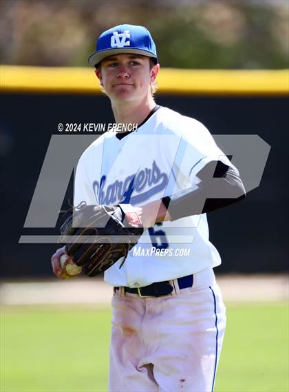 Thumbnail 1 in Cole Valley Christian vs. Regis (Coach Bob National Invitational) photogallery.