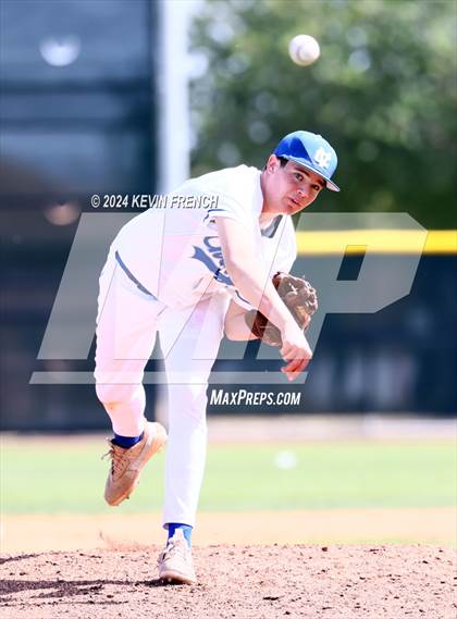 Thumbnail 2 in Cole Valley Christian vs. Regis (Coach Bob National Invitational) photogallery.
