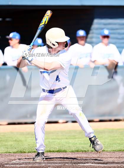 Thumbnail 3 in Cole Valley Christian vs. Regis (Coach Bob National Invitational) photogallery.
