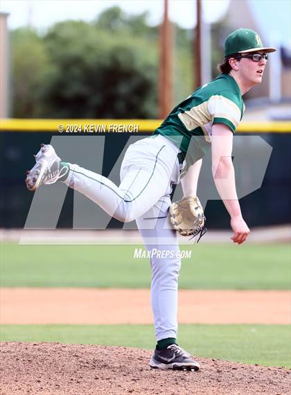 Thumbnail 1 in Cole Valley Christian vs. Regis (Coach Bob National Invitational) photogallery.