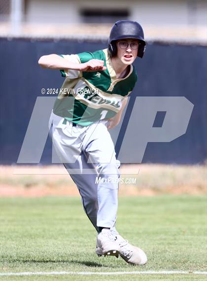 Thumbnail 1 in Cole Valley Christian vs. Regis (Coach Bob National Invitational) photogallery.