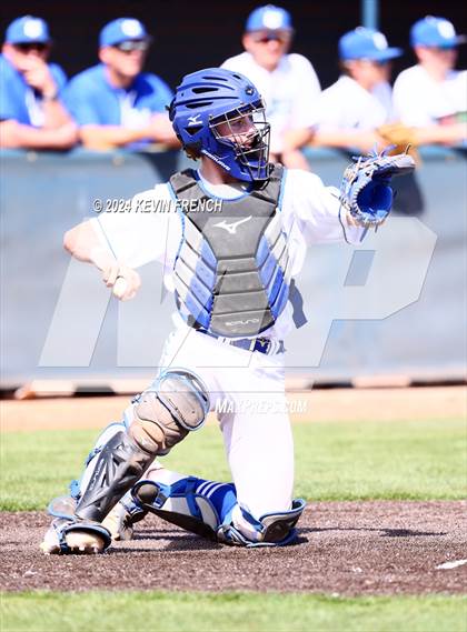 Thumbnail 2 in Cole Valley Christian vs. Regis (Coach Bob National Invitational) photogallery.