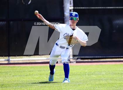 Thumbnail 2 in Cole Valley Christian vs. Regis (Coach Bob National Invitational) photogallery.