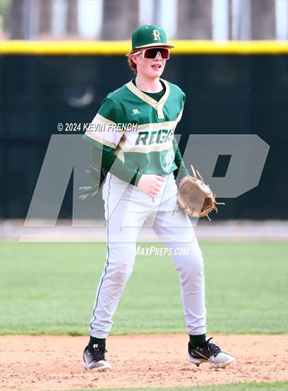 Thumbnail 3 in Cole Valley Christian vs. Regis (Coach Bob National Invitational) photogallery.