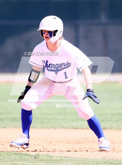 Thumbnail 2 in Cole Valley Christian vs. Regis (Coach Bob National Invitational) photogallery.