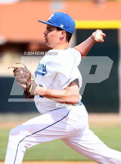 Thumbnail 3 in Cole Valley Christian vs. Regis (Coach Bob National Invitational) photogallery.