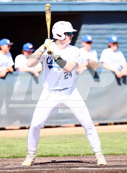 Thumbnail 3 in Cole Valley Christian vs. Regis (Coach Bob National Invitational) photogallery.