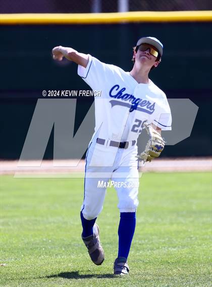 Thumbnail 2 in Cole Valley Christian vs. Regis (Coach Bob National Invitational) photogallery.