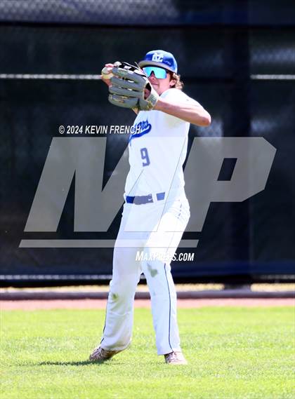 Thumbnail 2 in Cole Valley Christian vs. Regis (Coach Bob National Invitational) photogallery.