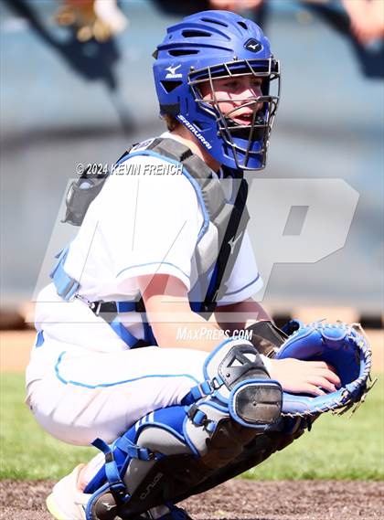 Thumbnail 1 in Cole Valley Christian vs. Regis (Coach Bob National Invitational) photogallery.