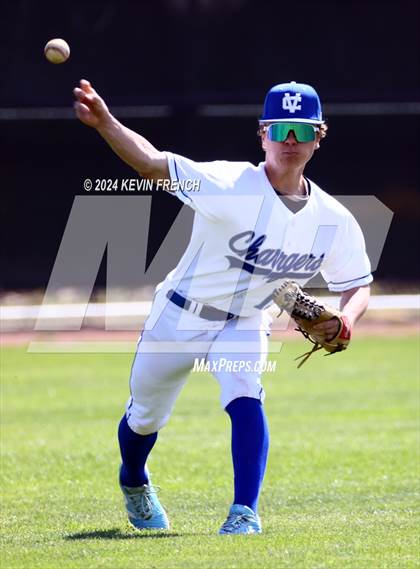 Thumbnail 1 in Cole Valley Christian vs. Regis (Coach Bob National Invitational) photogallery.