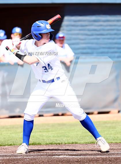 Thumbnail 2 in Cole Valley Christian vs. Regis (Coach Bob National Invitational) photogallery.