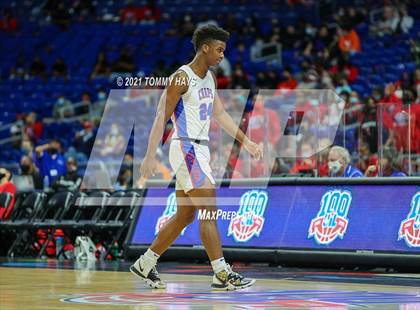 Thumbnail 1 in Westlake vs. Duncanville (UIL Class 6A Final) photogallery.
