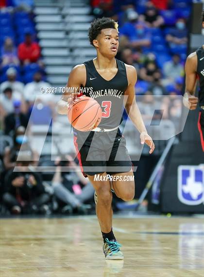 Thumbnail 2 in Westlake vs. Duncanville (UIL Class 6A Final) photogallery.