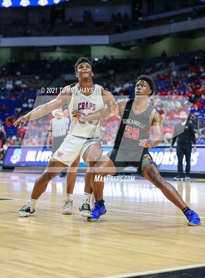 Thumbnail 2 in Westlake vs. Duncanville (UIL Class 6A Final) photogallery.