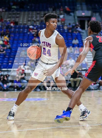 Thumbnail 3 in Westlake vs. Duncanville (UIL Class 6A Final) photogallery.
