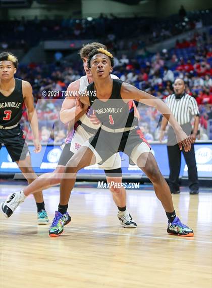 Thumbnail 1 in Westlake vs. Duncanville (UIL Class 6A Final) photogallery.