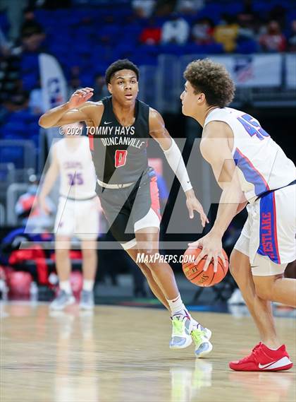 Thumbnail 3 in Westlake vs. Duncanville (UIL Class 6A Final) photogallery.
