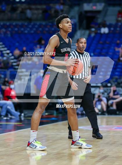 Thumbnail 3 in Westlake vs. Duncanville (UIL Class 6A Final) photogallery.
