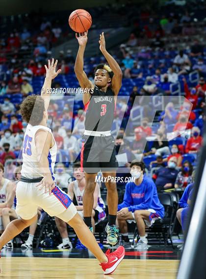Thumbnail 3 in Westlake vs. Duncanville (UIL Class 6A Final) photogallery.