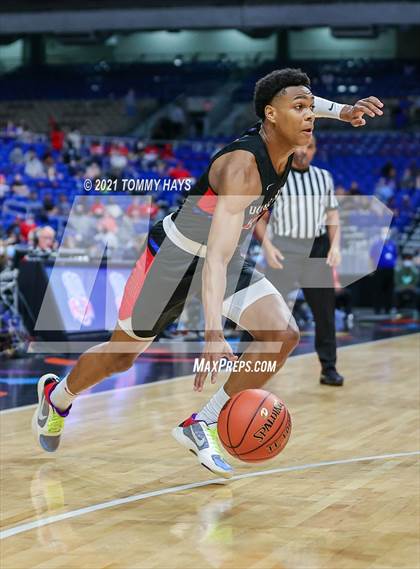 Thumbnail 3 in Westlake vs. Duncanville (UIL Class 6A Final) photogallery.