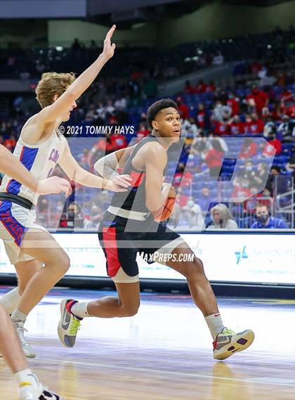 Thumbnail 2 in Westlake vs. Duncanville (UIL Class 6A Final) photogallery.