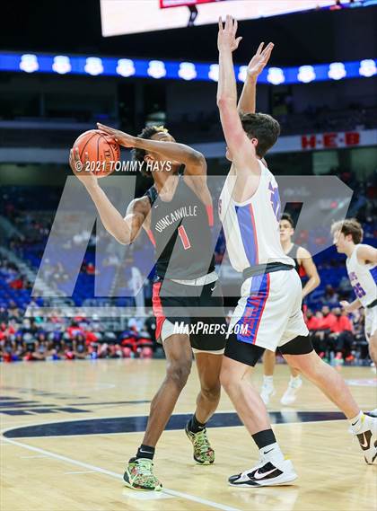 Thumbnail 3 in Westlake vs. Duncanville (UIL Class 6A Final) photogallery.