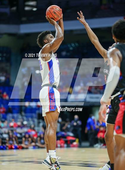 Thumbnail 3 in Westlake vs. Duncanville (UIL Class 6A Final) photogallery.