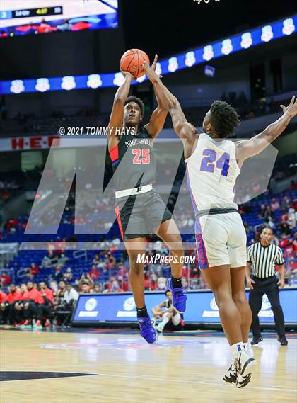Thumbnail 1 in Westlake vs. Duncanville (UIL Class 6A Final) photogallery.