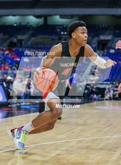 Thumbnail 1 in Westlake vs. Duncanville (UIL Class 6A Final) photogallery.