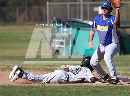 Thumbnail 3 in Grant @ Monterey Trail photogallery.