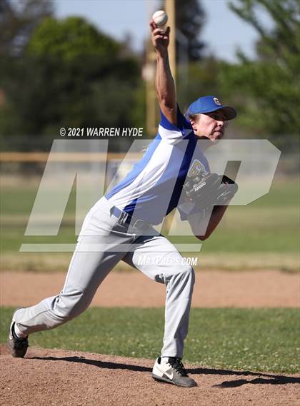 Thumbnail 3 in Grant @ Monterey Trail photogallery.
