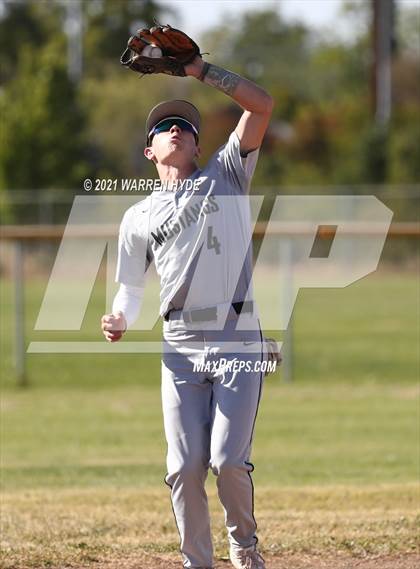 Thumbnail 3 in Grant @ Monterey Trail photogallery.