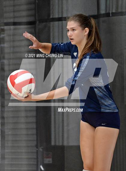 Thumbnail 2 in Redlands vs. Hemet (Queen's Court Tournament) photogallery.
